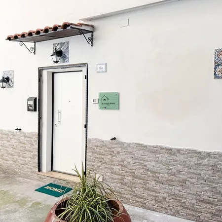 Holiday home A Casuzza Bedda
